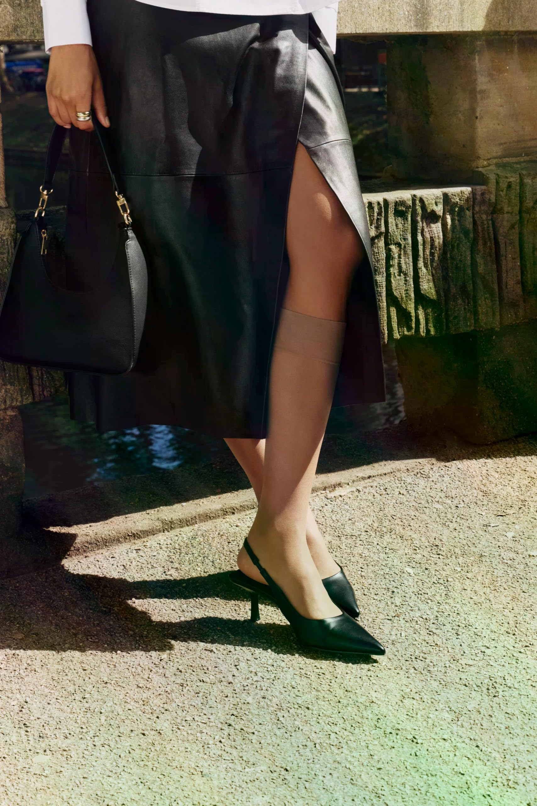falke-shelina-12-den-kniestr-mpfe-sun-transparent image 7