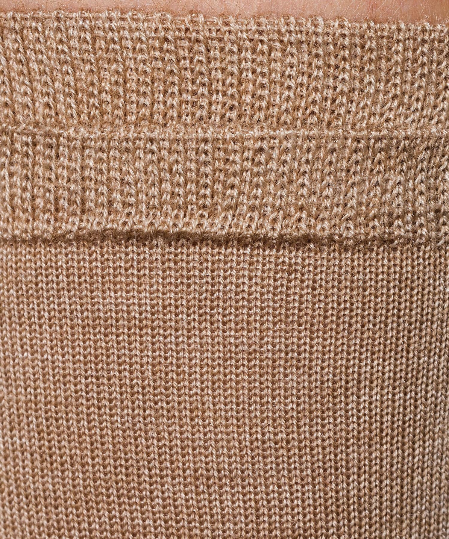 falke-no-4-damen-socken-seide-kamelhaar-atmungsaktiv-2 image 2