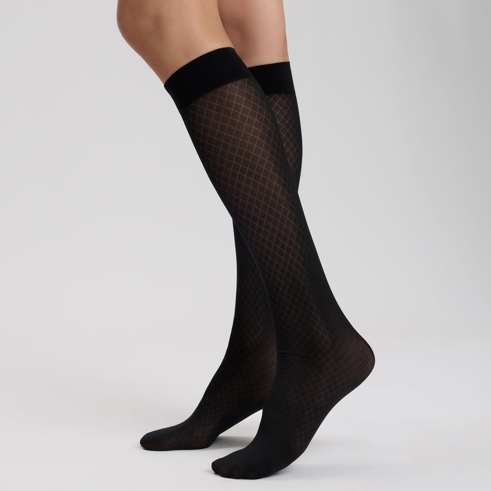 hudson-cozy-diamond-kniestr-mpfe-black-40-den-rauten image 4